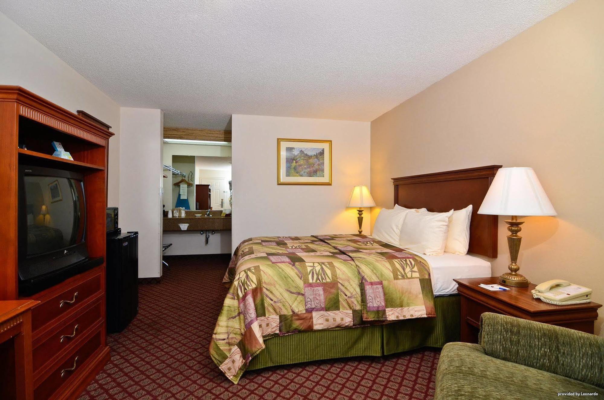 Econo Lodge Ripley Quarto foto